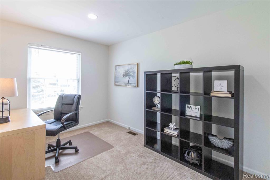 47302 Butler Lane, Novi, MI — Photo 38