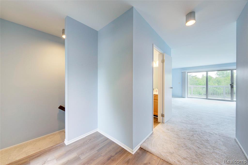 671 Watersedge Drive, Ann Arbor, MI 48105 — Photo 5