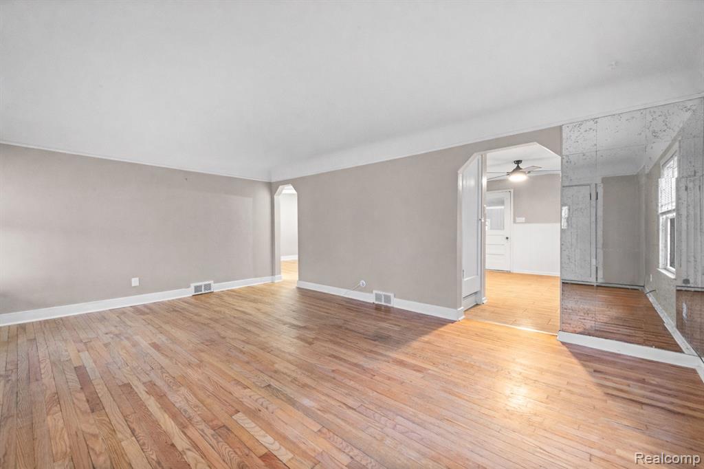 7169 Ziegler Street, Taylor, MI 48180 — Photo 5