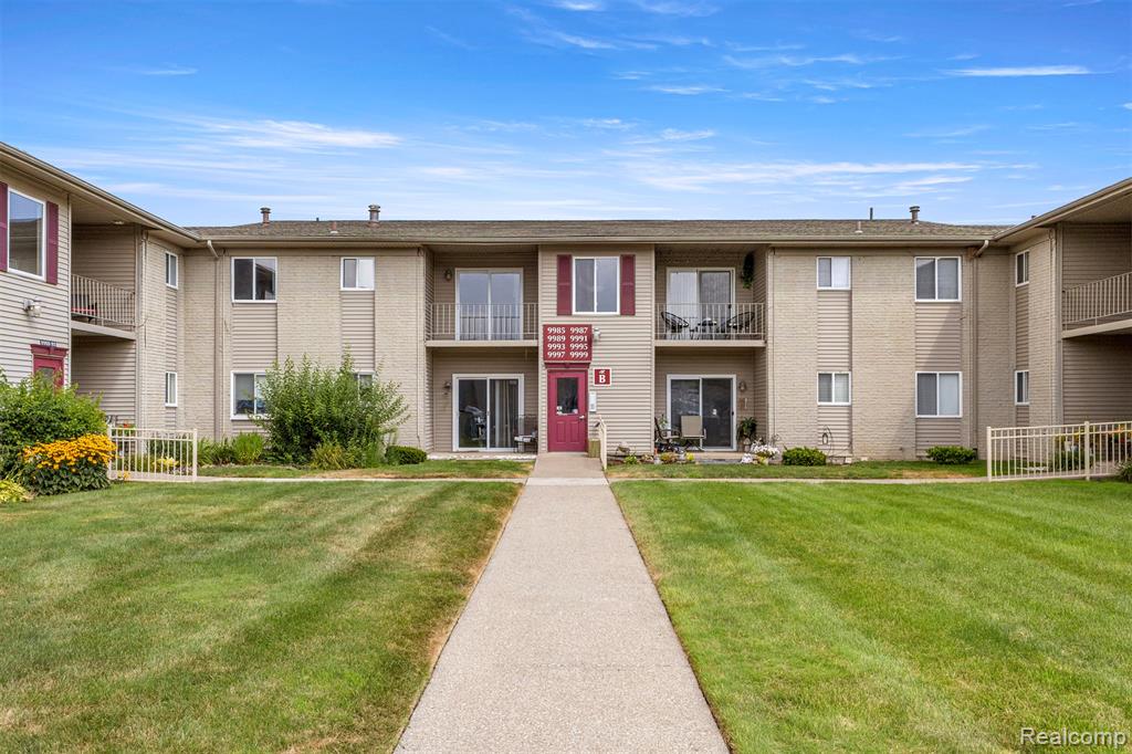 9993 Allen Pointe Drive, Allen Park, MI 48101 — front exterior