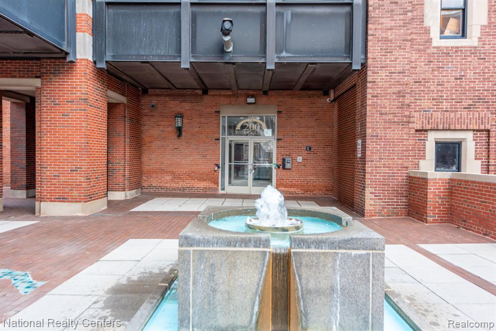 200 River Place Drive, 23, Detroit, MI 48207 — Photo 3