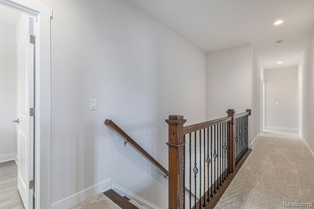 611 PINE Circle, Ann Arbor, MI 48105 — Photo 22