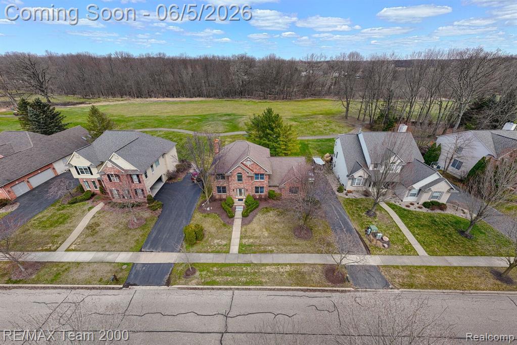 5681 WOODFIELD Parkway, Grand Blanc, MI 48439 — Photo 6