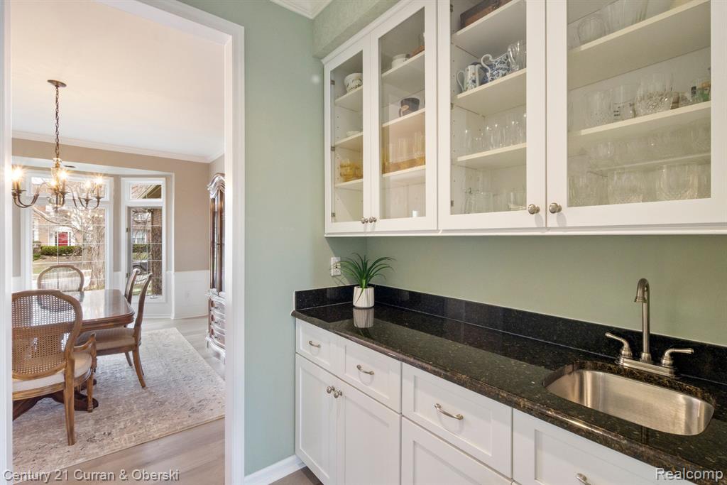 41671 SUDBURY, Novi, MI — Photo 15