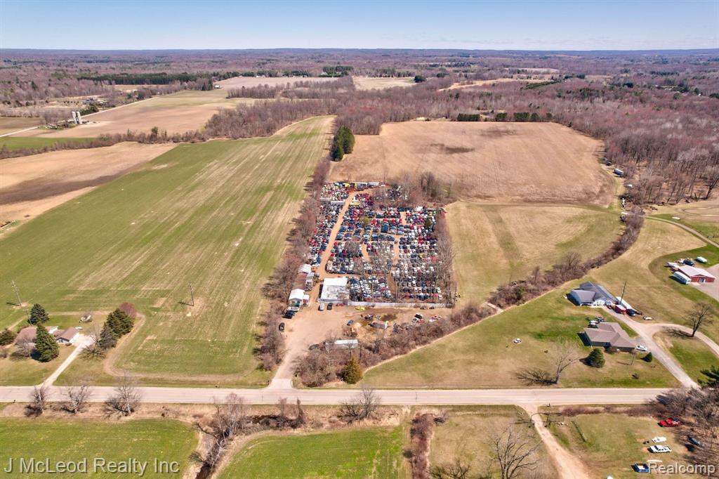 7653 Vassar Road, Millington, MI 48746 — Photo 31