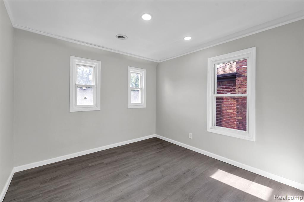 18961 Pennington Drive, Detroit, MI 48221 — Photo 28