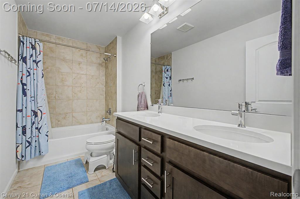 24256 Oak Ridge Boulevard, South Lyon, MI 48178 — Photo 39