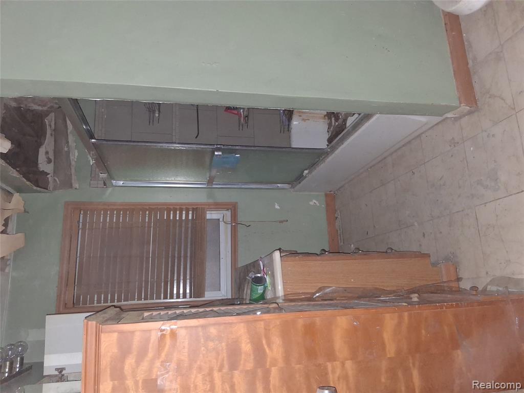 709 E MARGARET Street, Highland Park, MI 48203 — Photo 10
