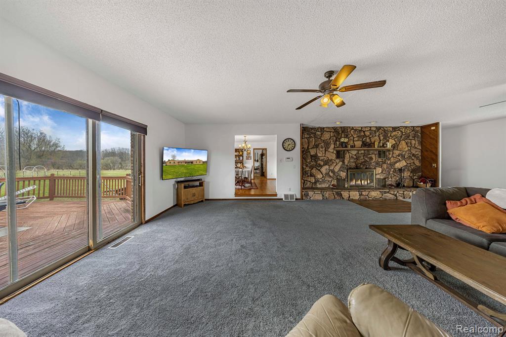5412 N JENNINGS Road, Flint, MI 48504 — Photo 5