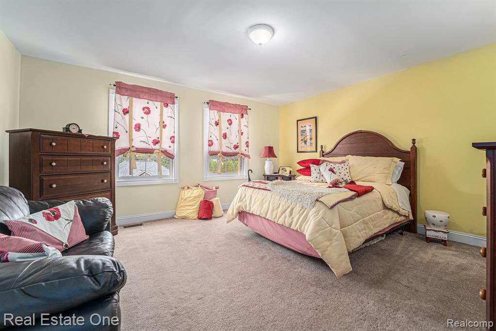 18501 Henry Court, Washington, MI — Photo 24