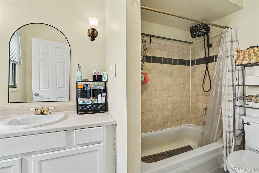 30212 Beechwood Street, Garden City, MI — Photo 18