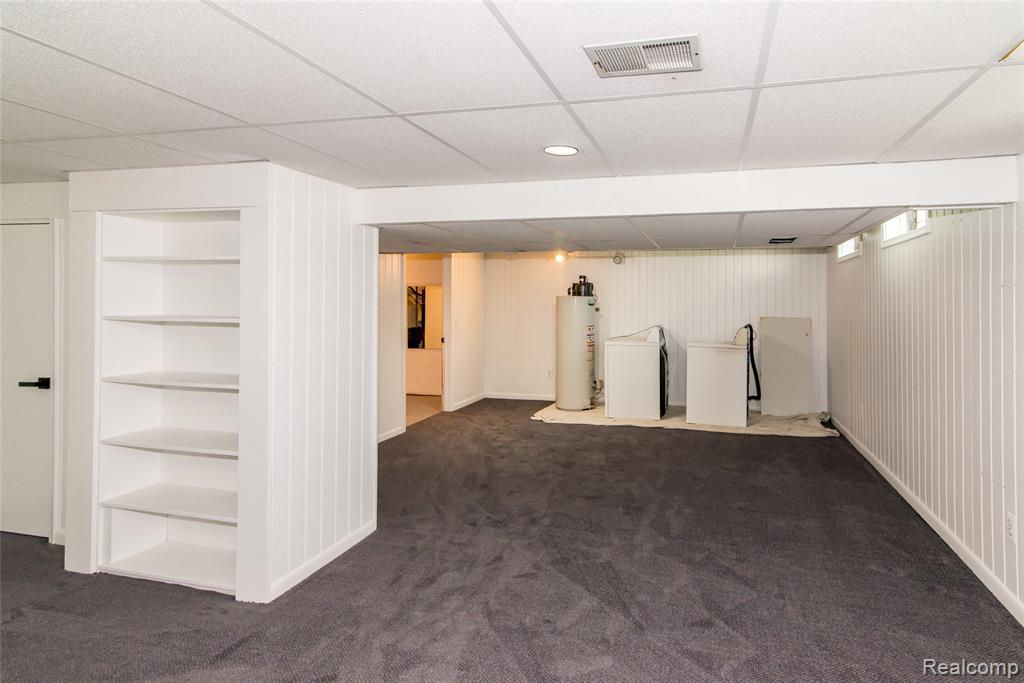 5587 Brompton Court, West Bloomfield, MI — Photo 27