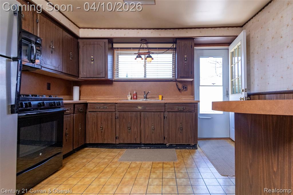 4493 Culver Street, Dearborn Heights, MI 48125 — Photo 19