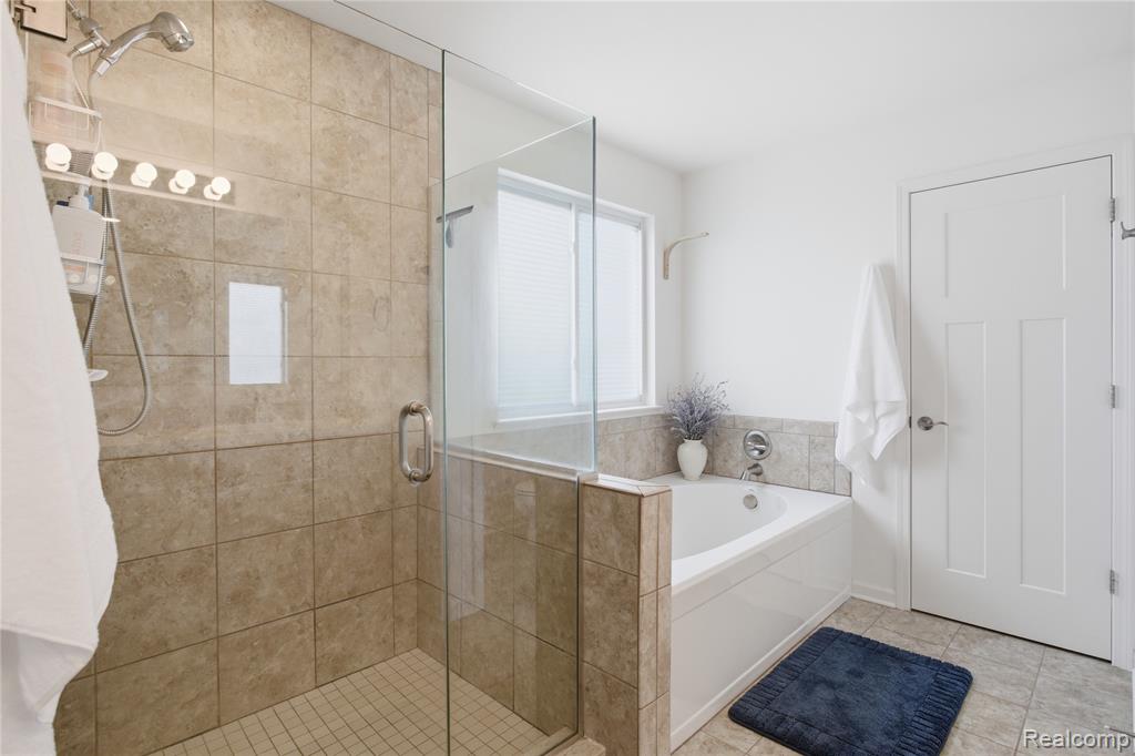 10909 Bouldercrest Drive, South Lyon, MI 48178 — Photo 20