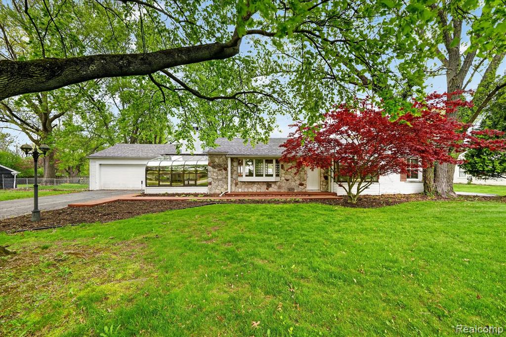 6576 Inkster Road, West Bloomfield, MI — Photo 55