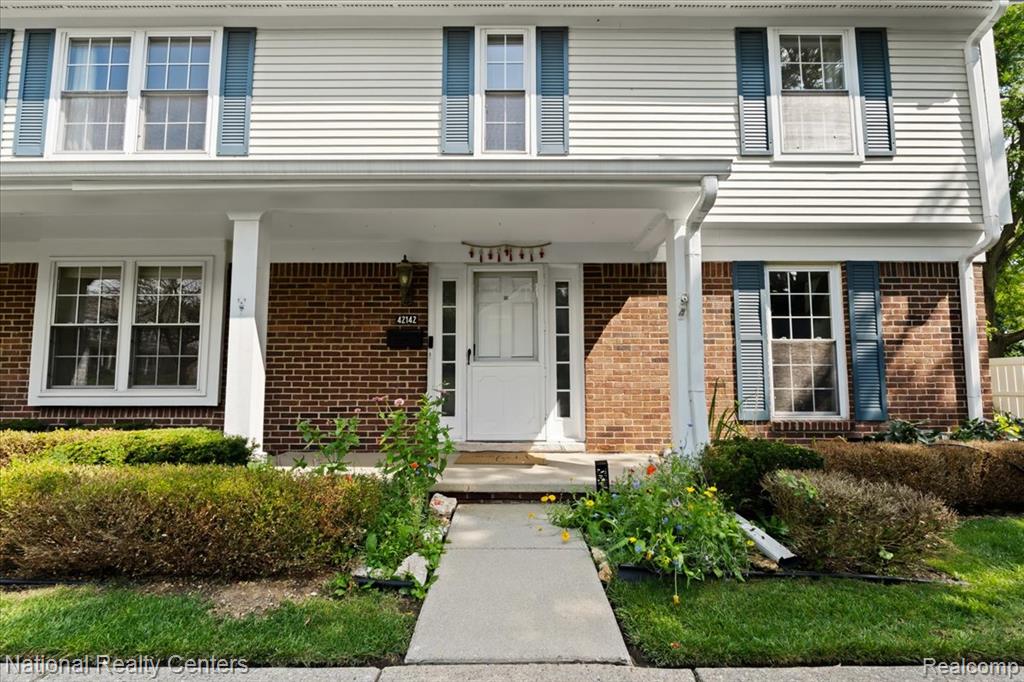 42142 Roscommon Street, Novi, MI 48167 — Photo 3