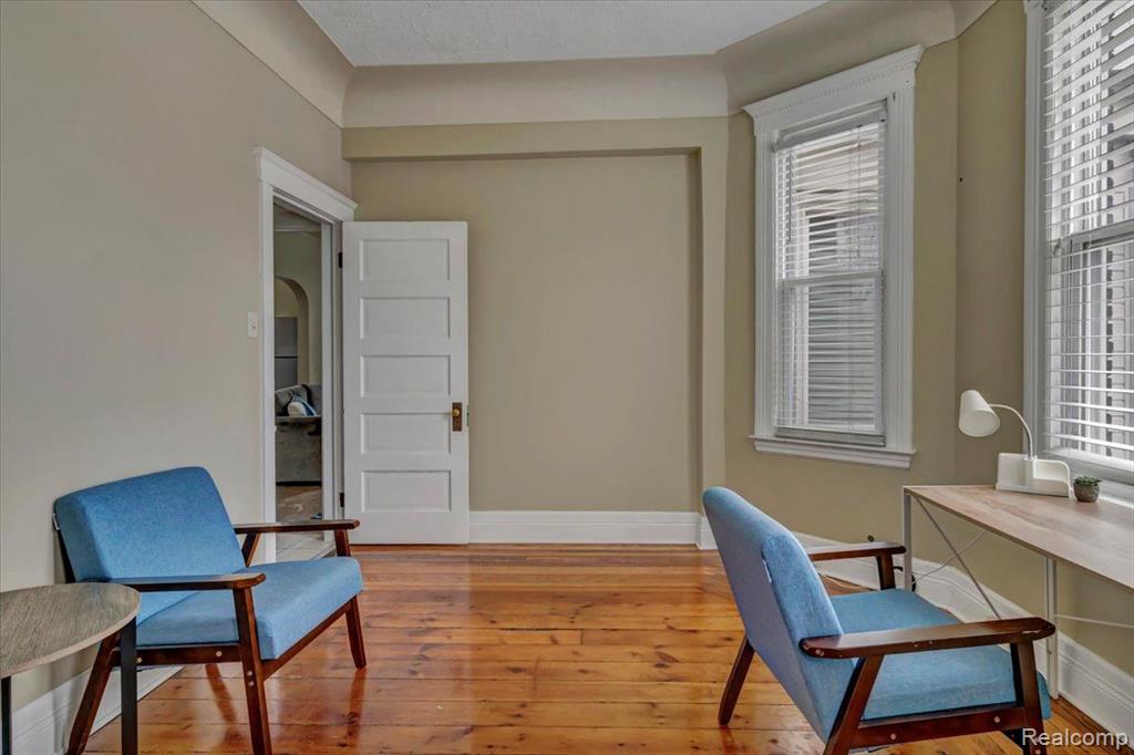 428 VINEWOOD Street, Wyandotte, MI 48192 — Photo 11