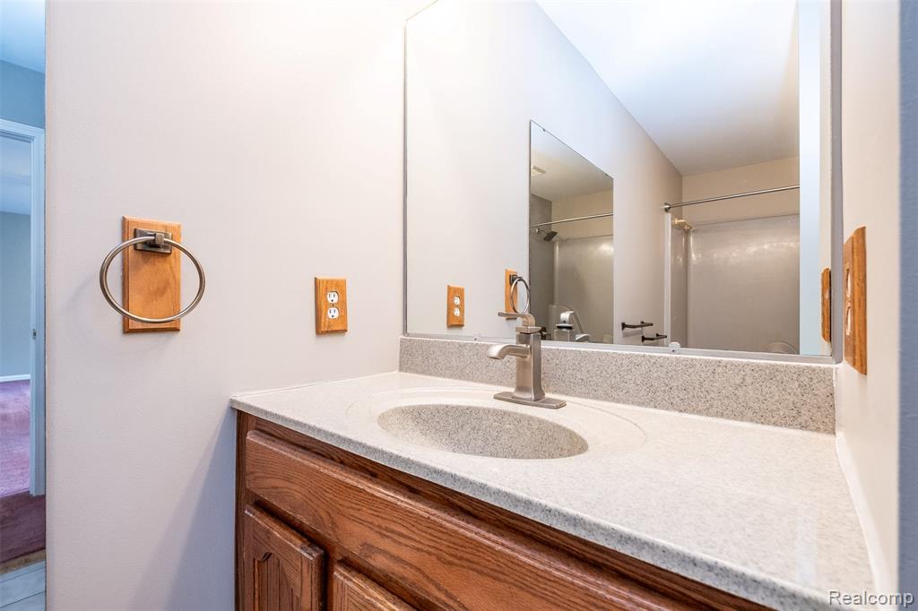 9416 S State Road, Goodrich Vlg, MI — Photo 28