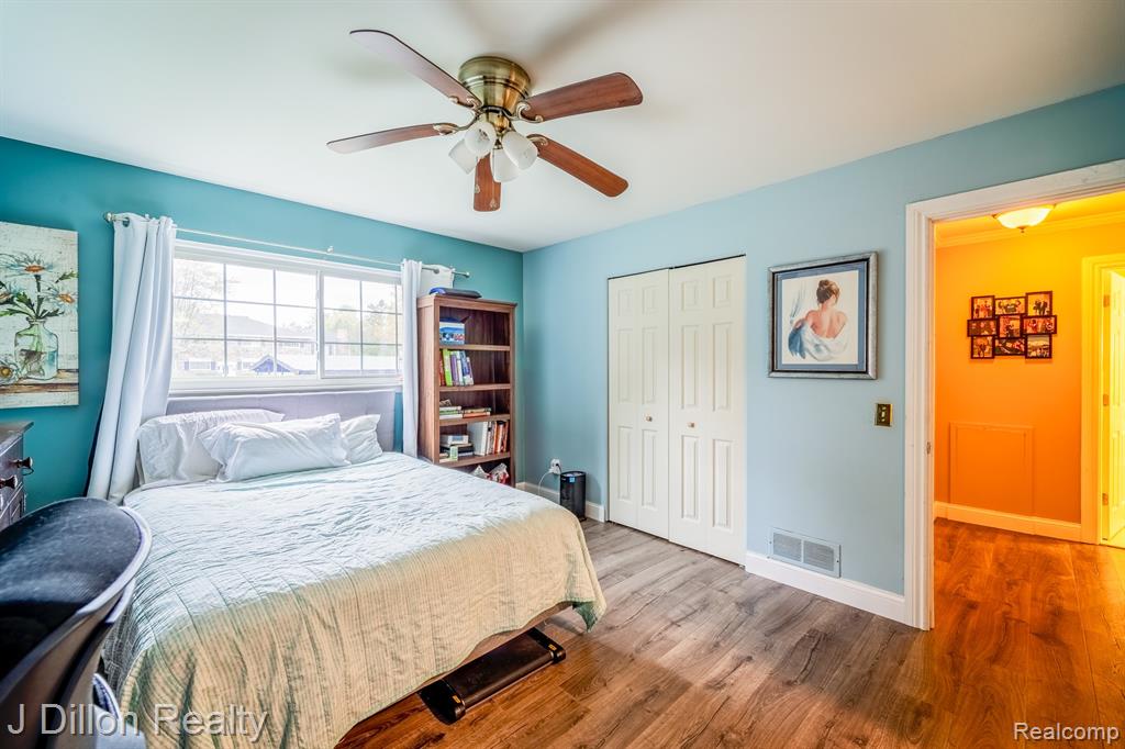 653 E Fox Hills Drive, 49, Bloomfield Hills, MI 48304 — Photo 14