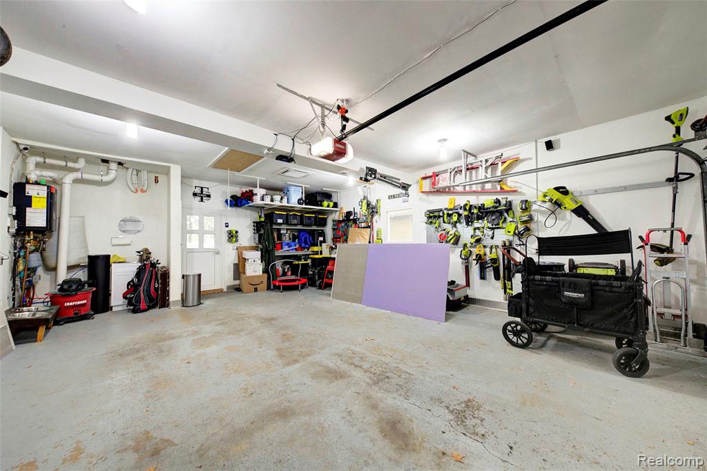 532 John R, Milford, MI 48381 — Photo 36