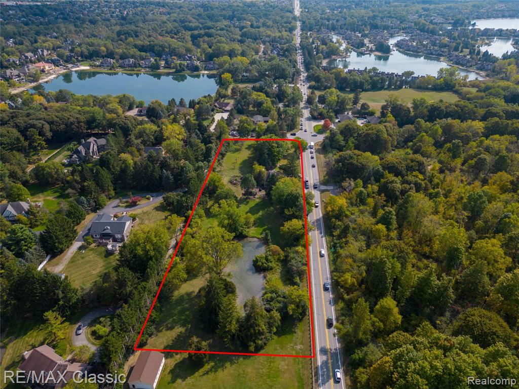 19150 Beck Road, Northville, MI, 48167