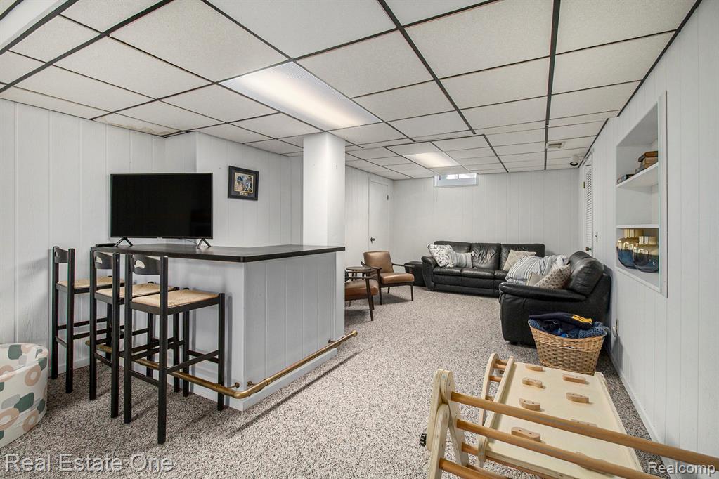 6886 High Oaks Drive, Troy, MI 48098 — Photo 21