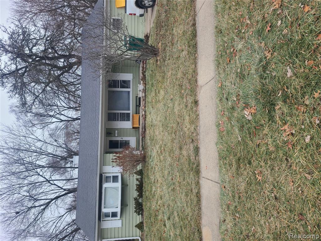 590 OLDS Street, Ypsilanti, MI 48198