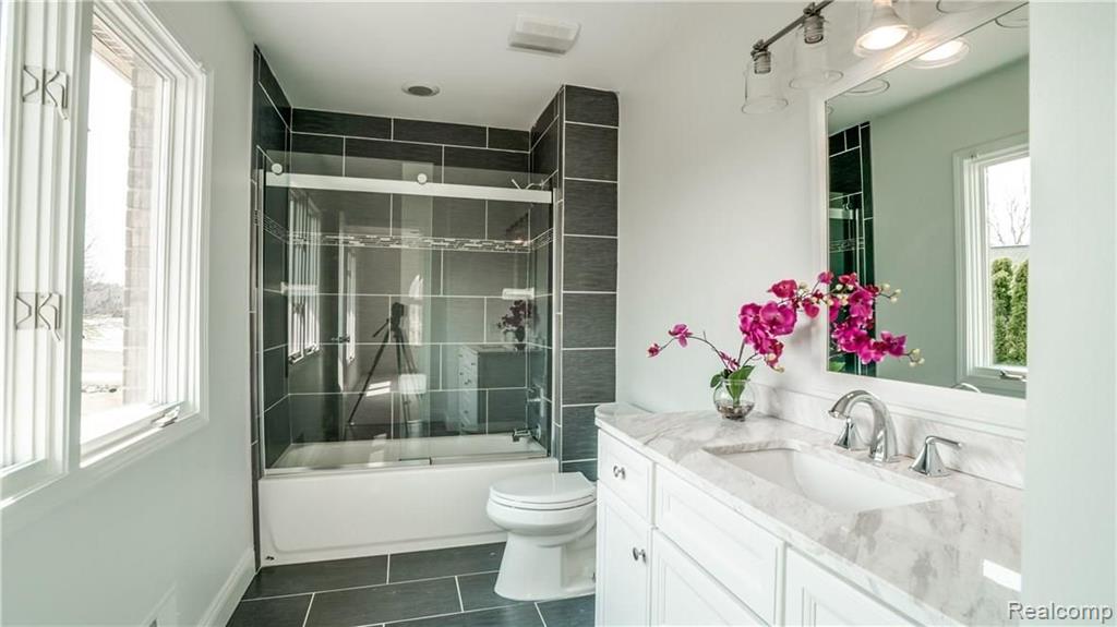 748 Eltham Court, Ann Arbor, MI 48103 — Photo 63