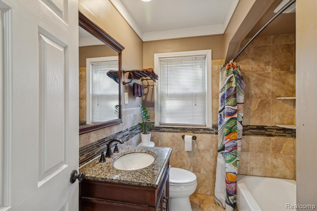 7853 Robinson Avenue, Allen Park, MI 48101 — Photo 23
