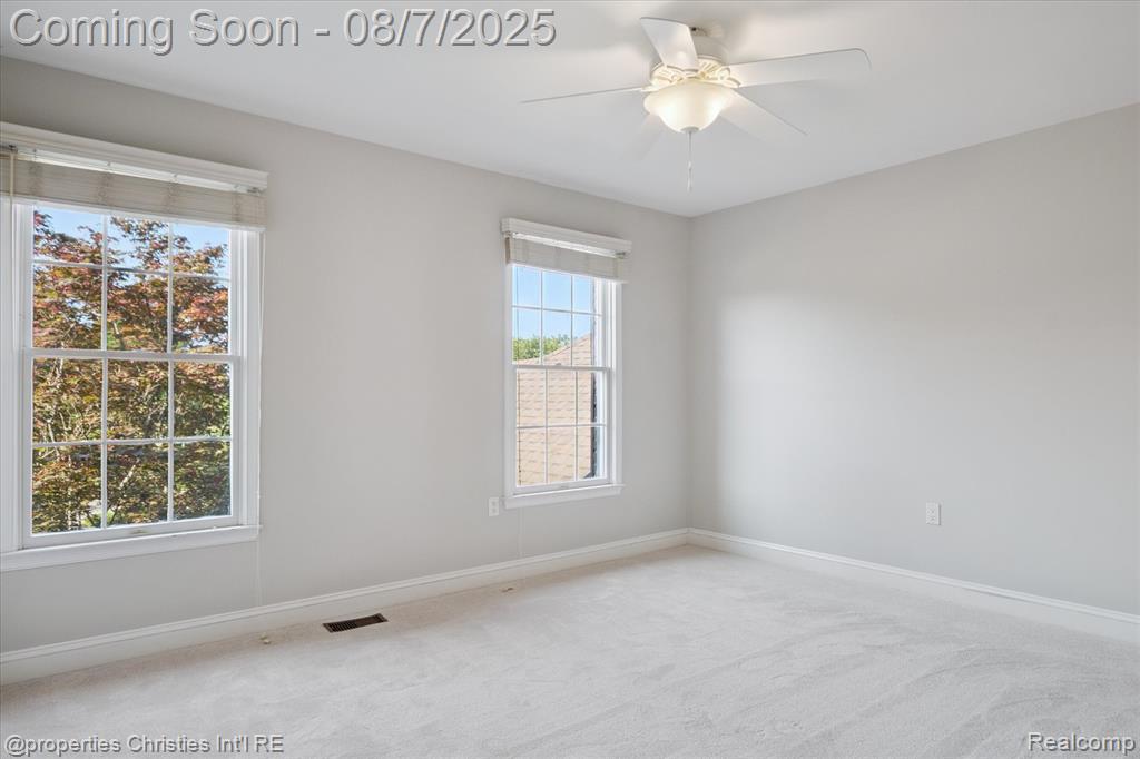 45780 Tournament Drive S, Northville, MI 48168 — Photo 39
