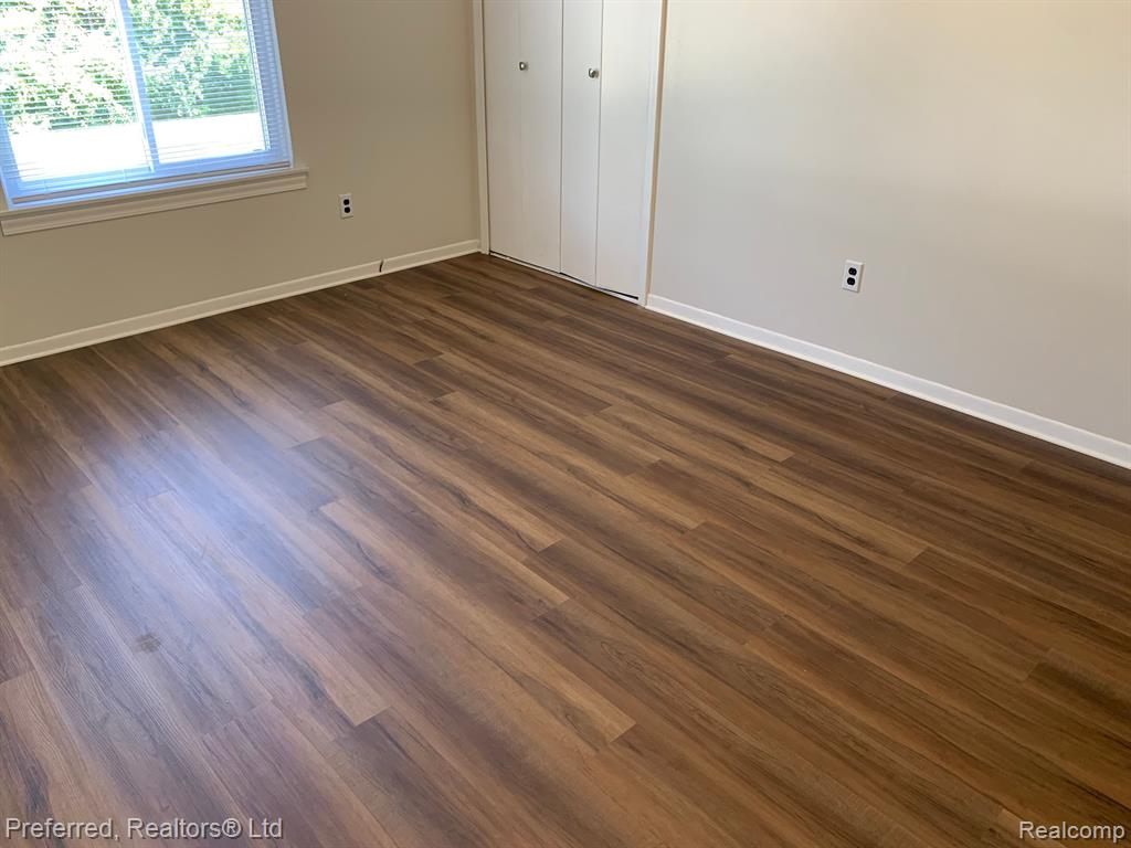 41552 Bedford Drive, Canton, MI 48187 — Photo 23