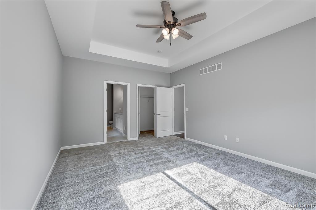 6064 Woodridge Lane, Grand Blanc, MI 48439 — Photo 19