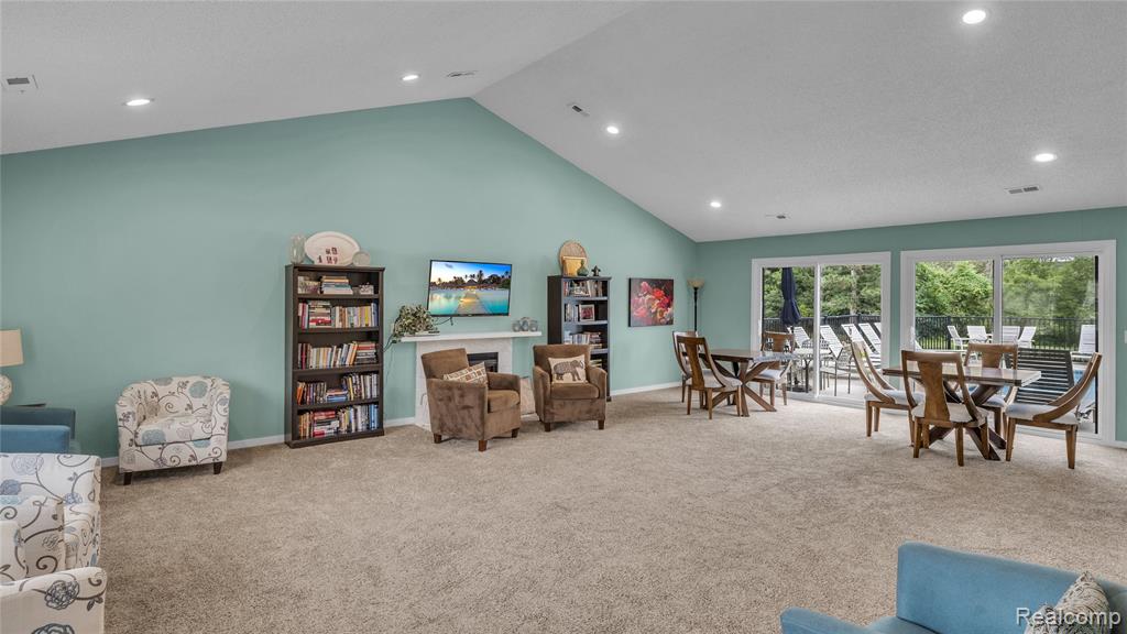 7113 Elmhurst, West Bloomfield, MI — Photo 61