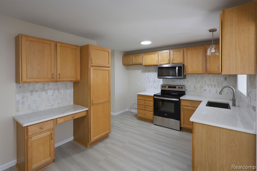 9858 FAIRBANKS Street, Van Buren, MI 48111 — Photo 9
