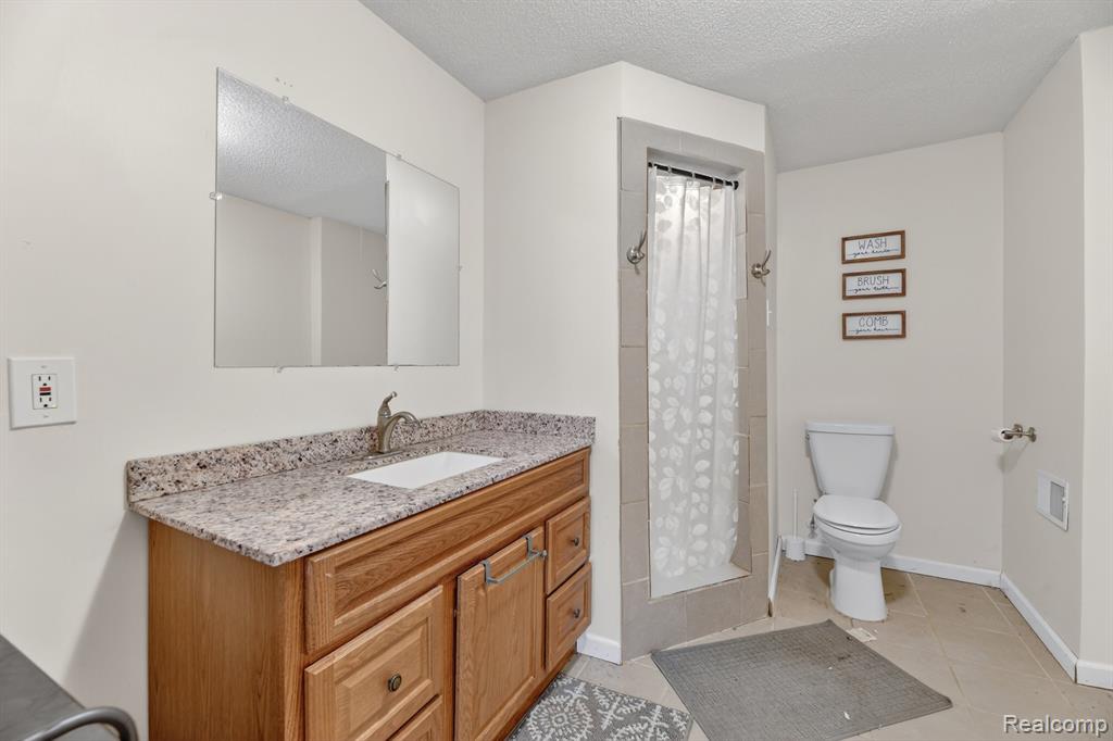 3845 Lake Lapeer Drive, Metamora, MI 48455 — Photo 43