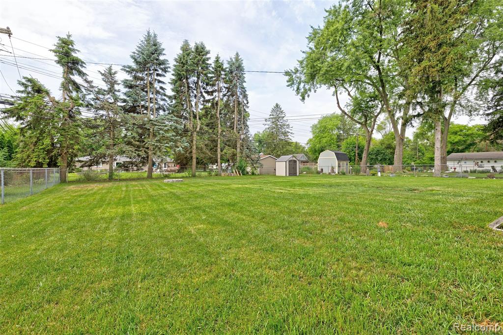 41429 Greenbriar Lane, Plymouth, MI 48170 — Photo 41