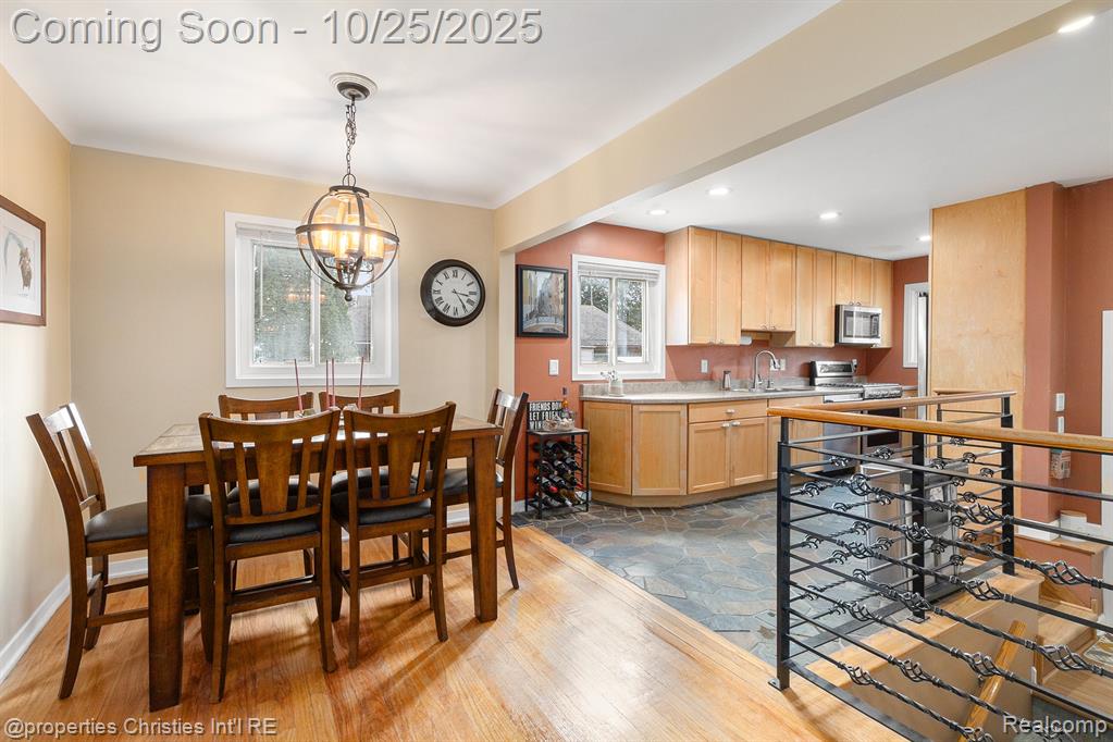 829 Duke, Milford, MI 48381 — Photo 5