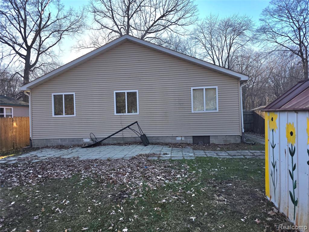 9219 ISLAND Drive, Clay, MI 48001 — Photo 3