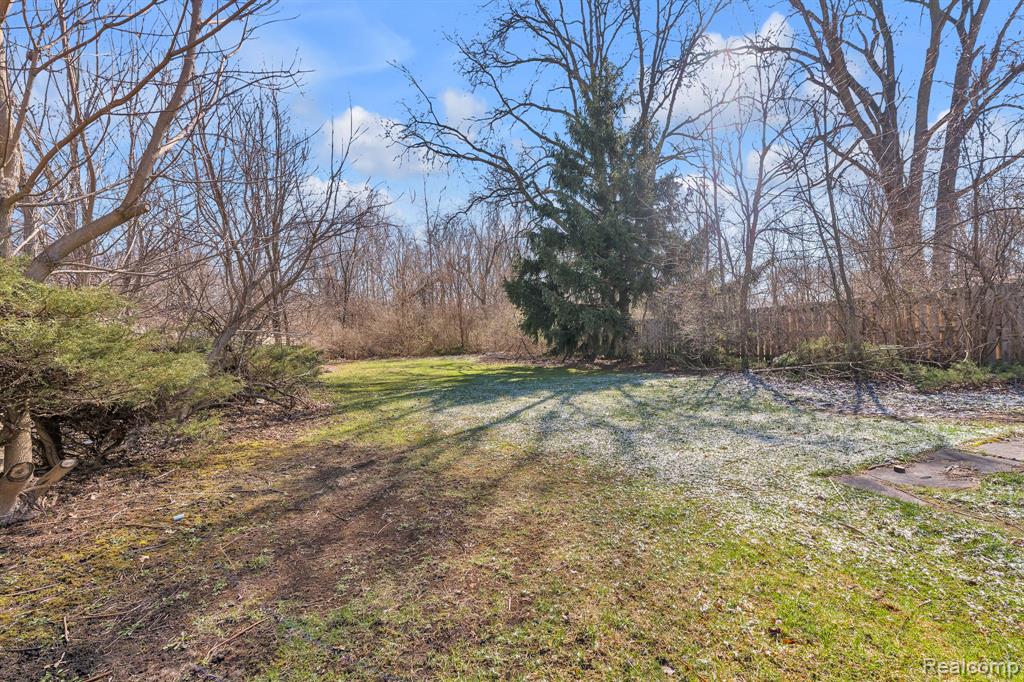 6243 Hunt Street, Romulus, MI 48174 — Photo 5