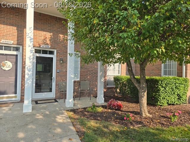 45565 Heather Ridge Drive, Macomb, MI 48044
