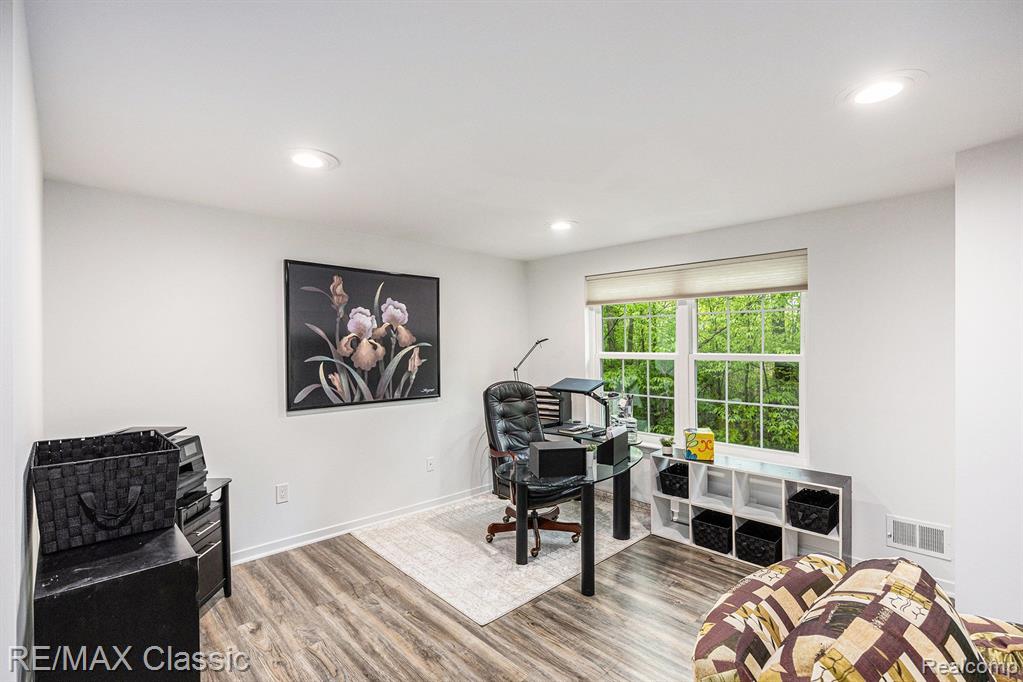 30857 Centennial Drive, Novi, MI 48377 — Photo 16