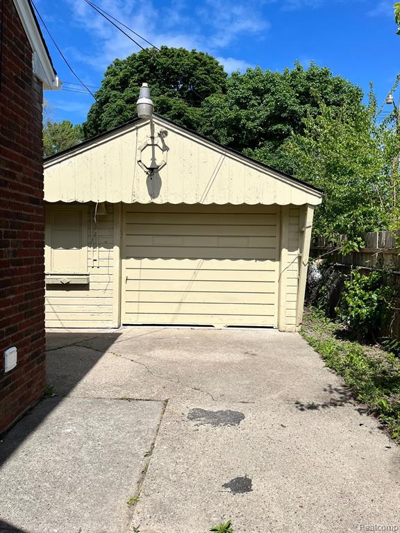 4226 CADIEUX Road, Detroit, MI 48224 — Photo 13