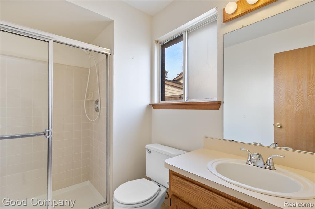 26731 Coachlight Street, Woodhaven, MI 48183 — Photo 16