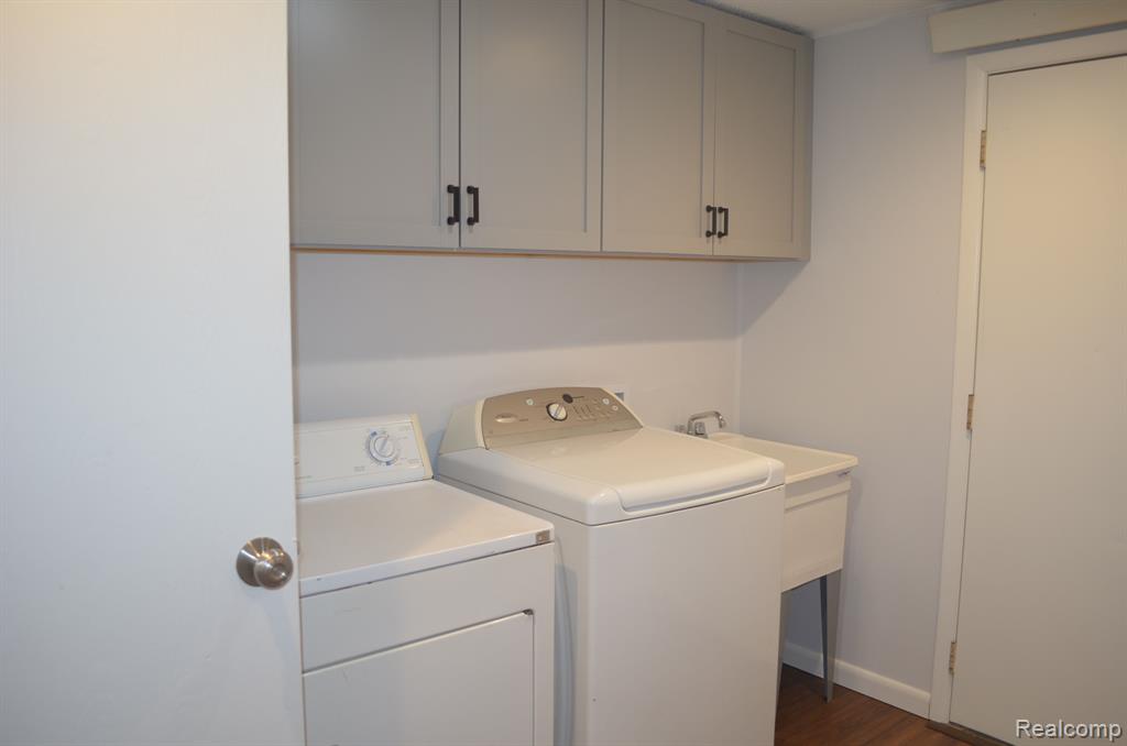50 Mechanic Street, Oxford, MI 48371 — Photo 14
