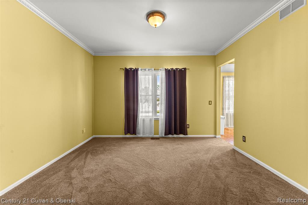 710 Saint Johns Blvd. Saint Johns Boulevard, Lincoln Park, MI 48146 — Photo 10
