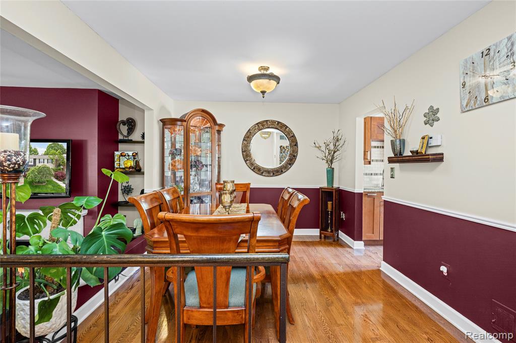 42683 Savoy Court, Northville, MI 48167 — Photo 17