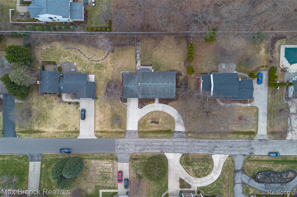 7118 Cathedral Drive, Bloomfield Hills, MI 48301 — Photo 59