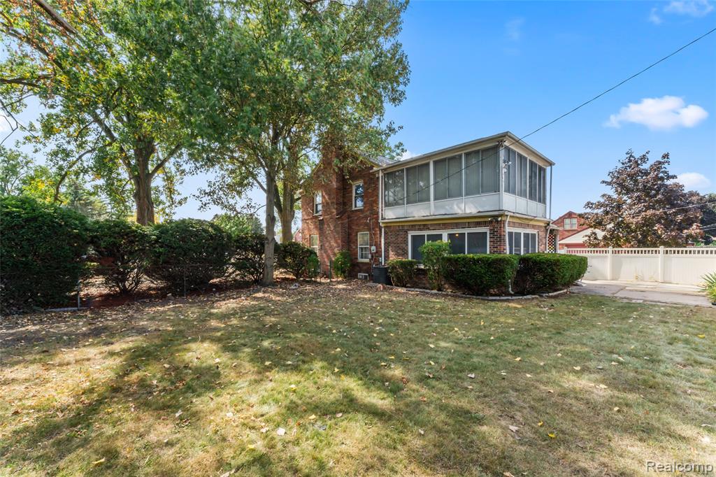 6262 W Outer Drive, Detroit, MI 48235 — Photo 15