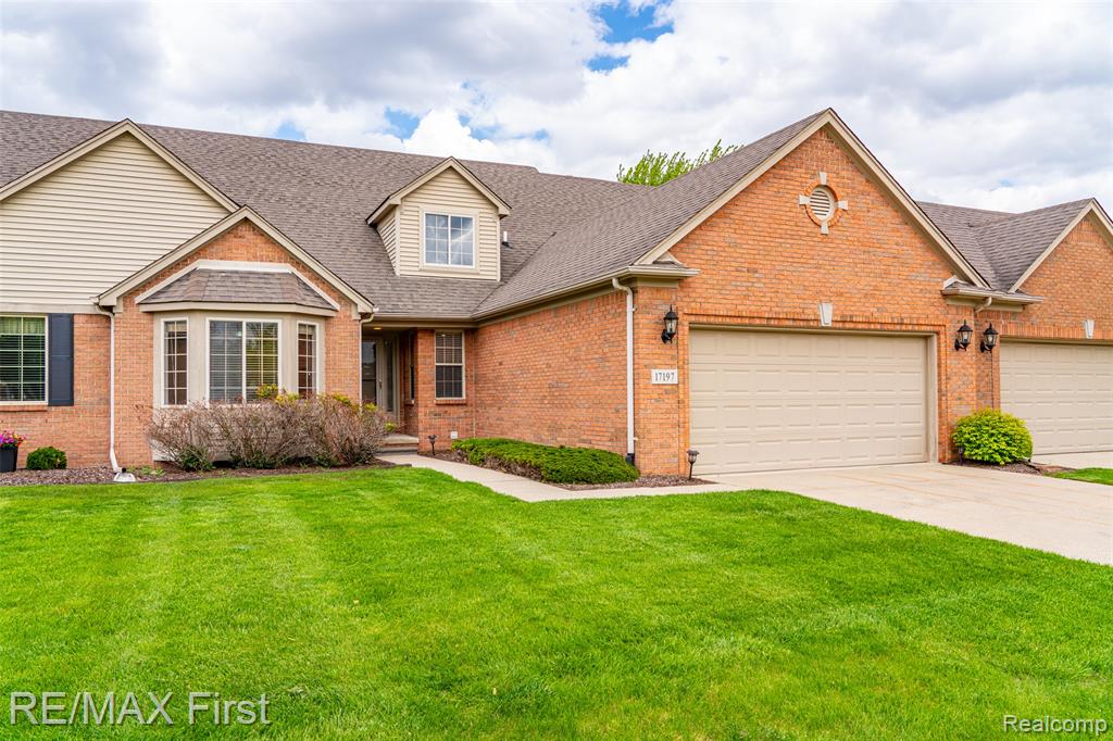 17197 Averhill Boulevard, Macomb, MI 48042 — front exterior