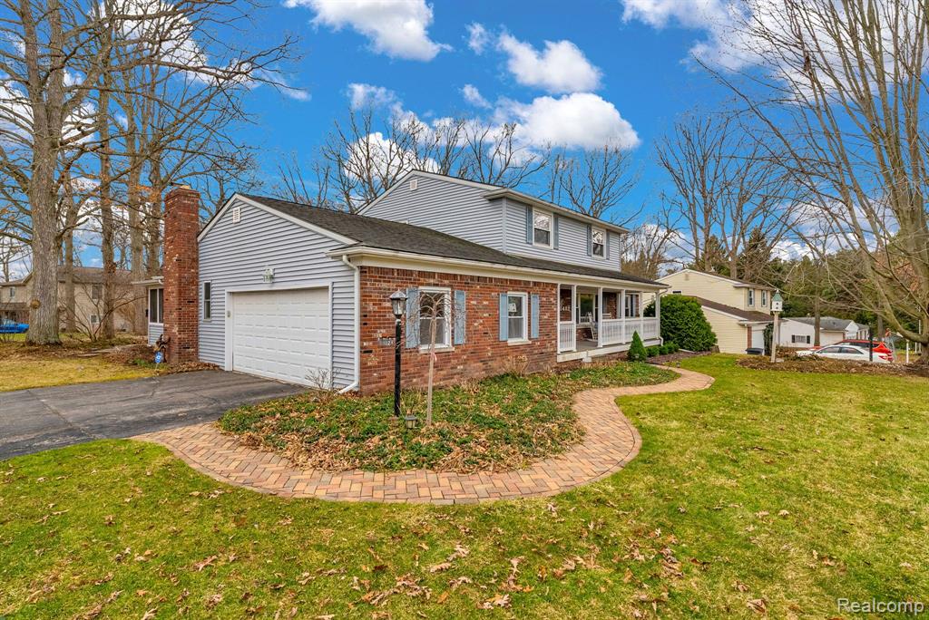 8482 BELLE BLUFF Drive, Grand Blanc, MI 48439 — Photo 3